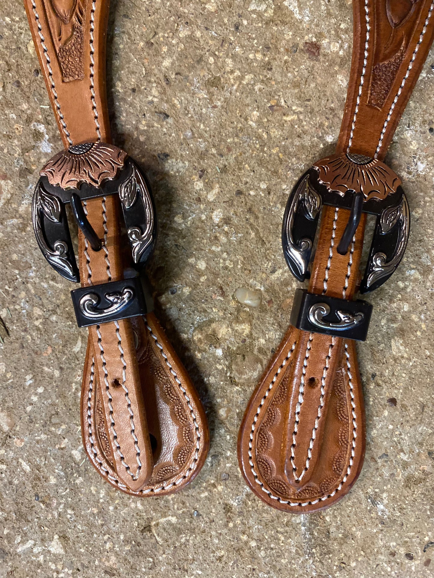 Acorn Spur Straps w/ Flower Buckle