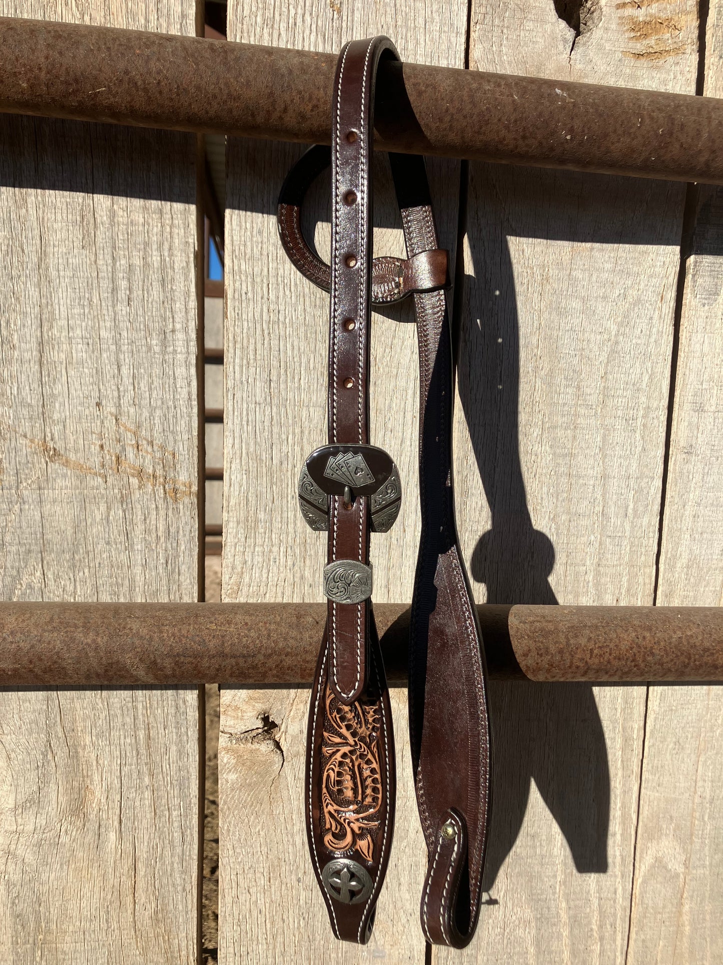 One ear headstall wild card buckle