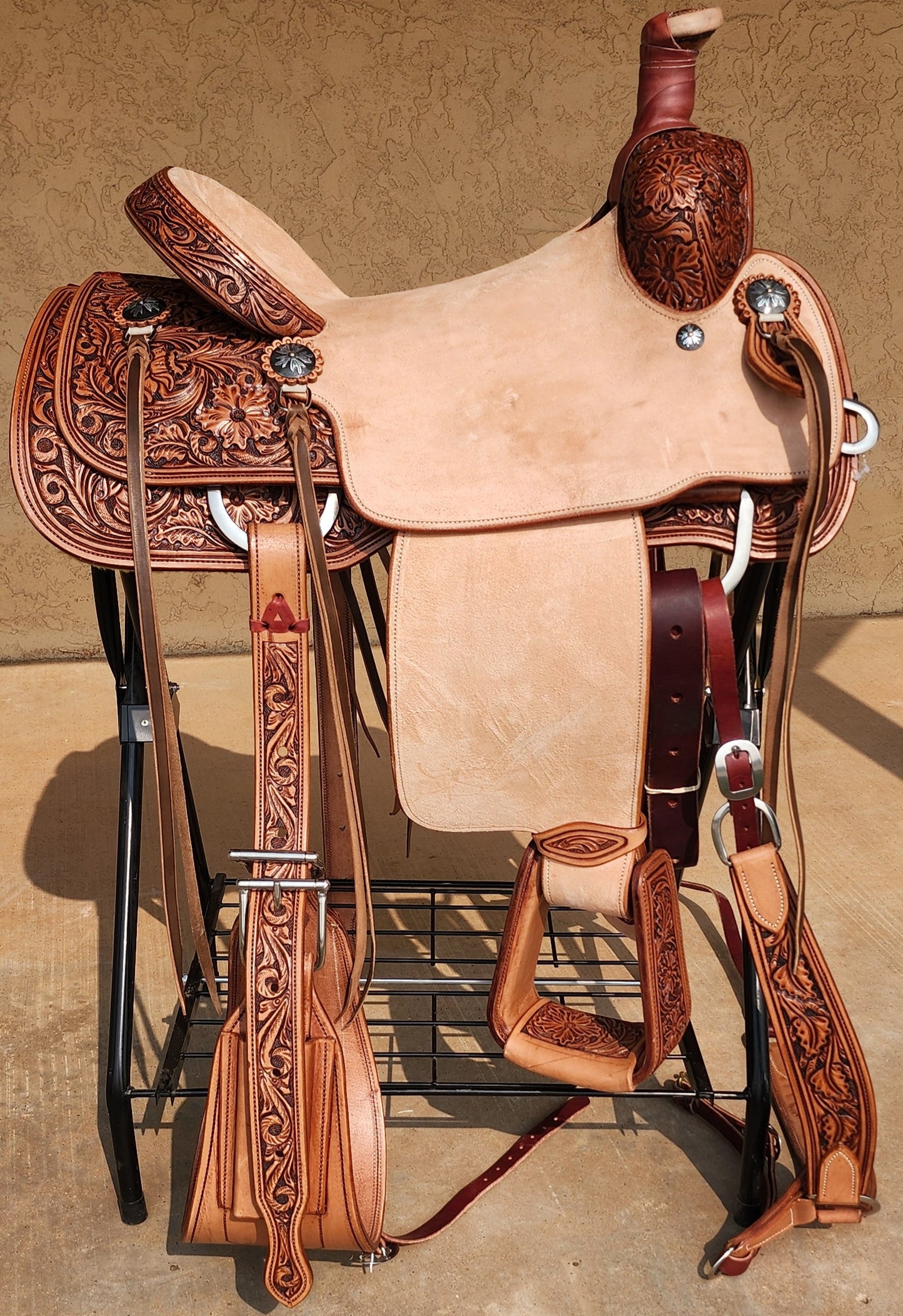 15 Smart Horse Custom Saddle