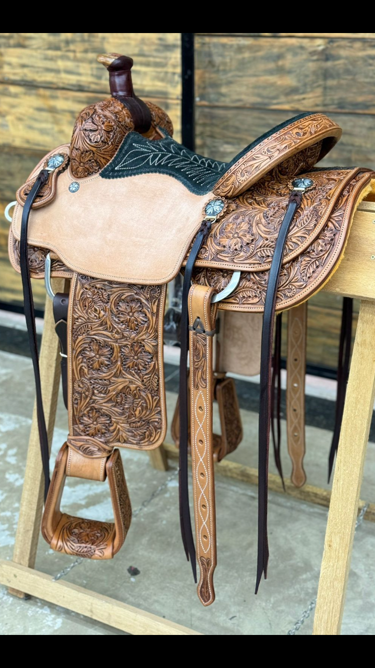 13 3/4 Smart Horse Custom Saddle