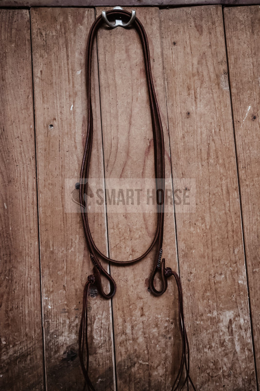 Dark oiled reins